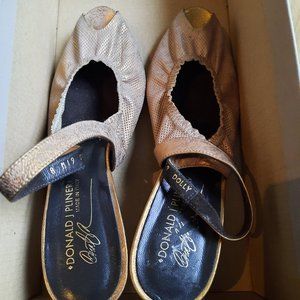 Leather Gold Shoes